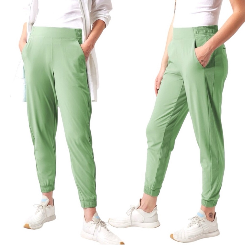 Athleta Brooklyn Jogger size 14 Mint Green lightweight athleisure lounge 530631